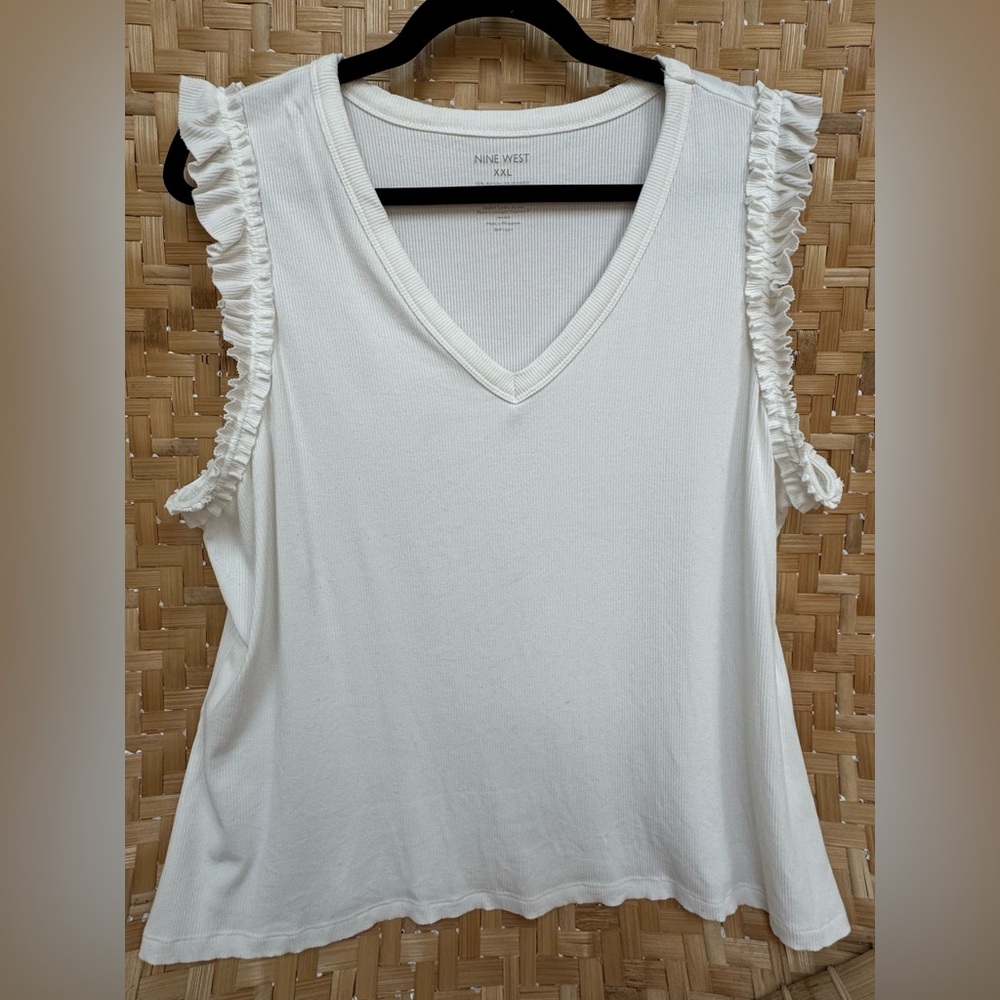 Nine West - 2 pack White and Black Ruffle Sleeve Tops